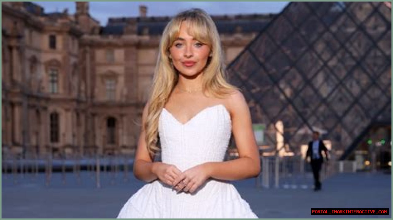 Sabrina Carpenter's Lips: The Ultimate Guide To Her Signature Style